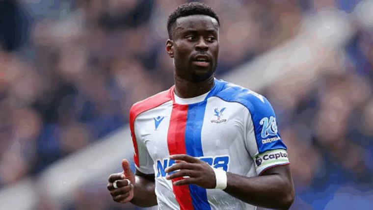 Marc Guehi kiên quyết chờ đợi chuyển tới Real Madrid bất chấp sự quan tâm từ Barcelona, Liverpool và Bayern Munich
