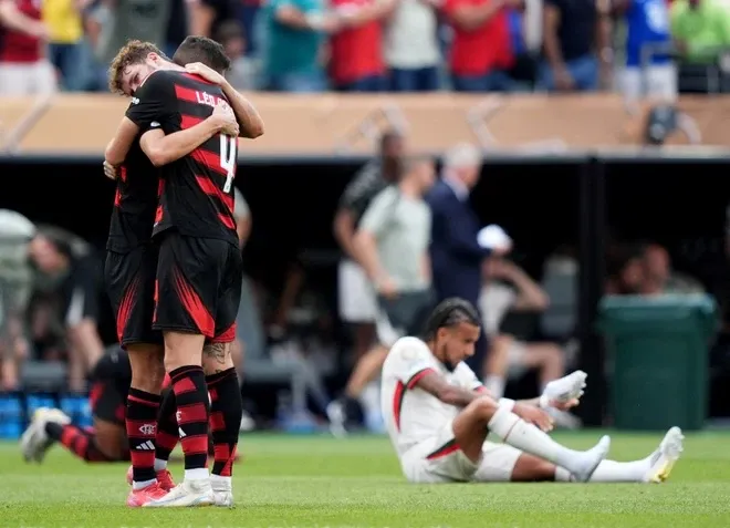 FCWC 2025 : Chelsea thua đau trước Flamengo, Benfica dễ dàng đè bẹp Auckland