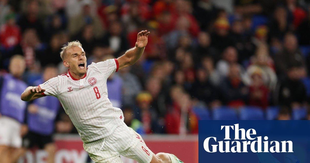 Đan Mạch hạ Xứ Wales nhờ quả phạt đền của Hojlund