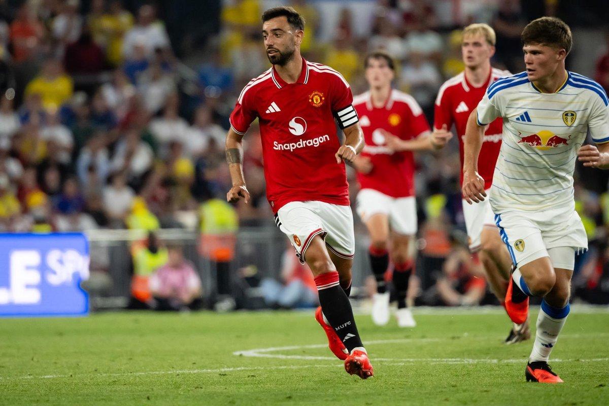 Manchester United đón cú đúp trụ cột trở lại sân cỏ