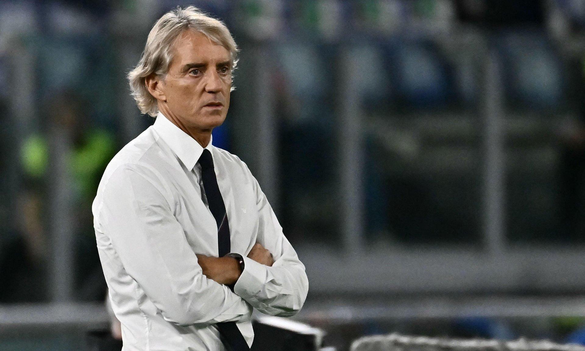 Mancini thừa nhận hợp đồng kép: Man City đối mặt thảm họa 528 triệu bảng