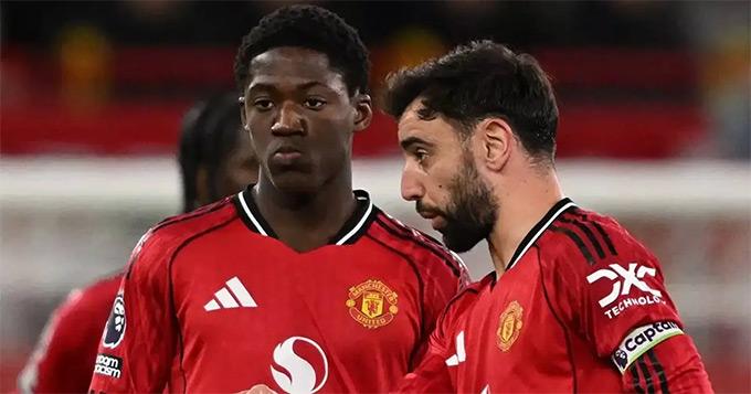 Tình hình chấn thương của Bruno Fernandes và Mainoo trước cuộc đối đầu Newcastle