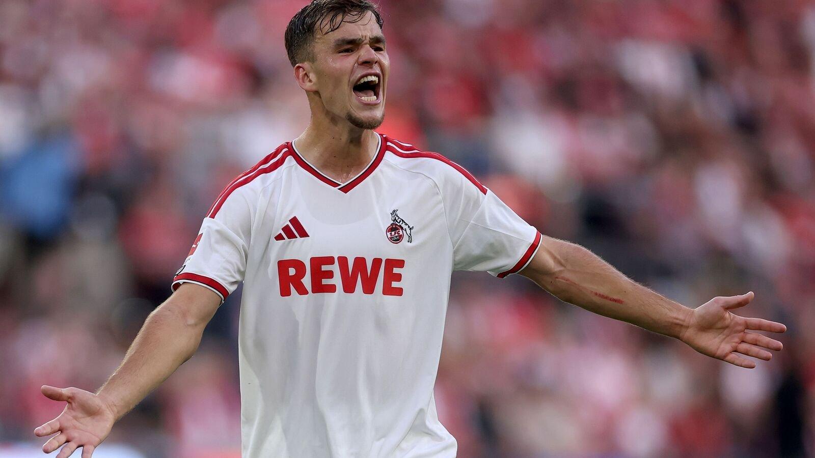 Bayern Munich cài điều khoản mua lại hời vụ Krattenmacher