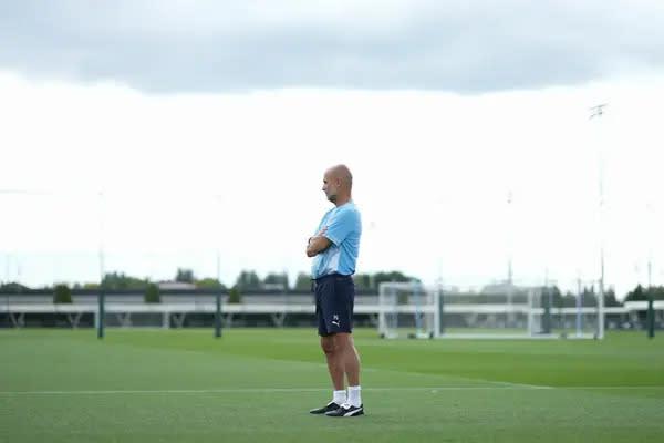 Pep Guardiola cập nhật tình hình thể lực Man City trước trận mở màn gặp Wolves