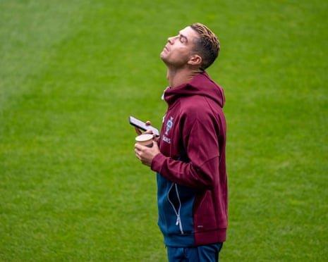 Ronaldo bỏ ĐTQG: Bồ Đào Nha dậy sóng đòi sa thải HLV
