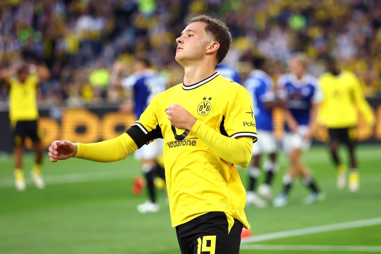 Dortmund yêu cầu ĐT Hy Lạp hạn chế sử dụng Konstantinos Karetsas