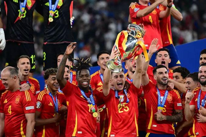 FIFA bị cảnh báo sau động thái dọa tẩy chay World Cup 2026 của Tây Ban Nha