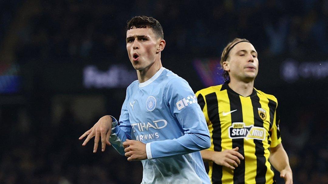 Phil Foden lập hat-trick hủy diệt, McTominay hóa người hùng