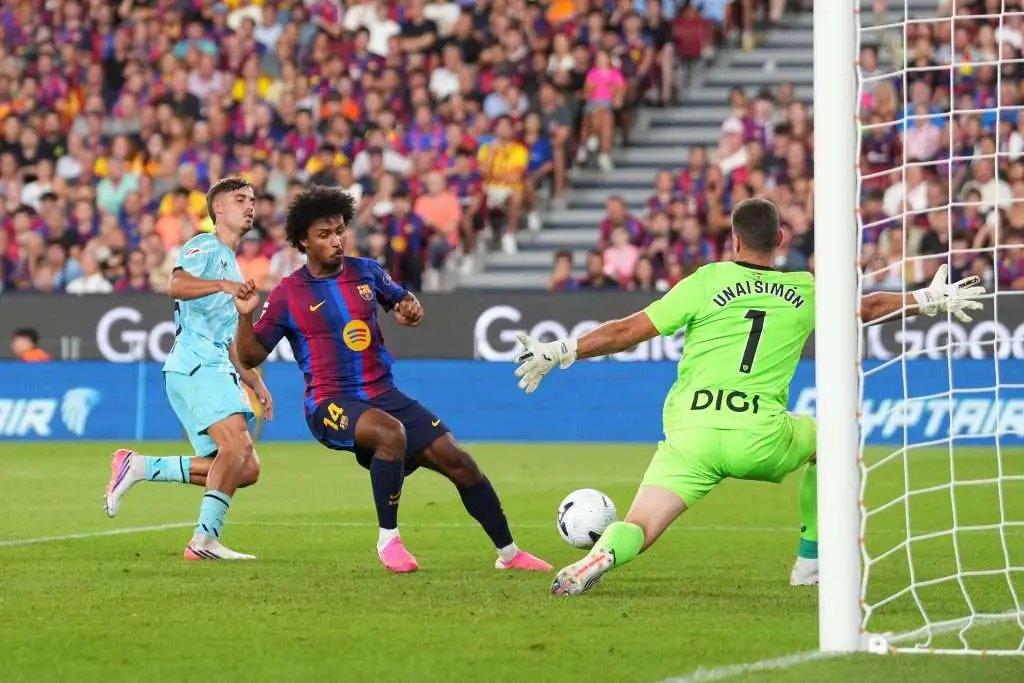 Barca đón viện binh trước Getafe, Valencia lo lắng tương lai Gaya