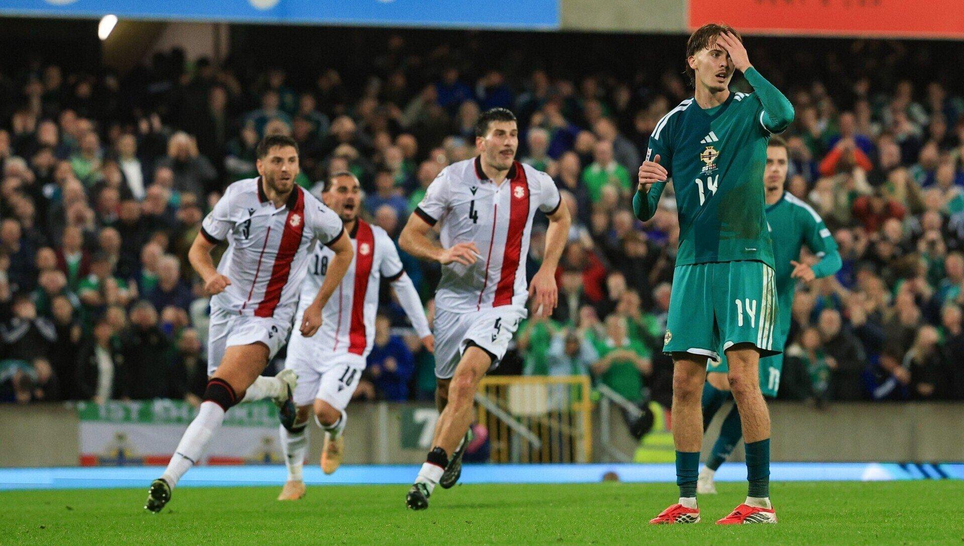 Bước ngoặt penalty phút 84 và màn trình diễn siêu hạng của Mamardashvili