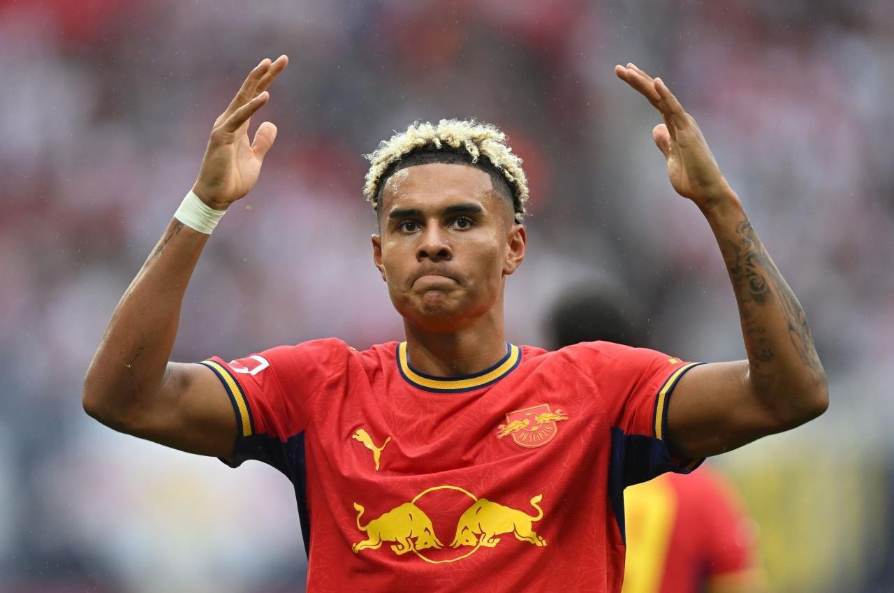 Arsenal dẫn đầu cuộc đua giành chữ ký Antonio Nusa