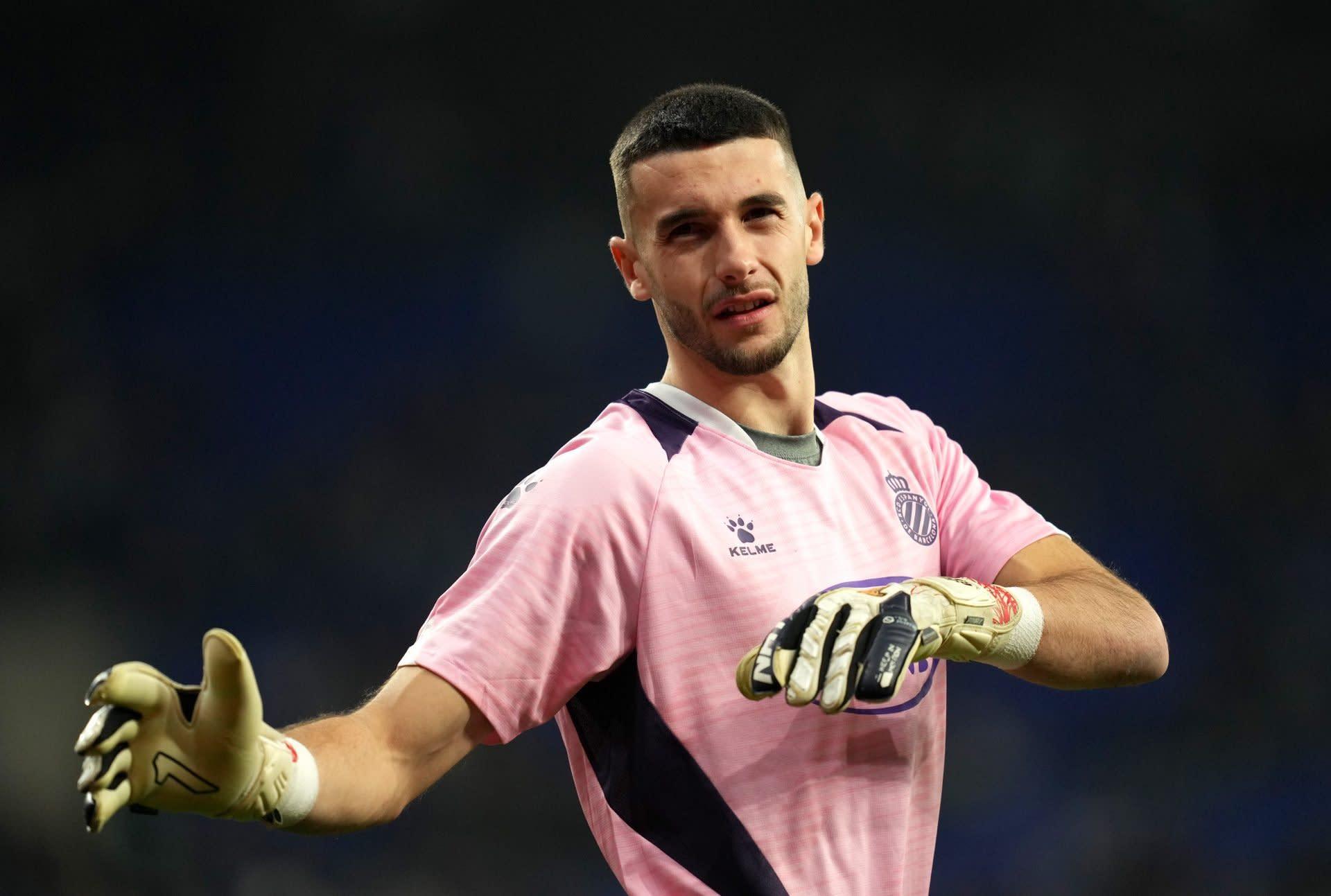 Chính thức: Joan Garcia tuyên bố rời Espanyol để gia nhập Barcelona