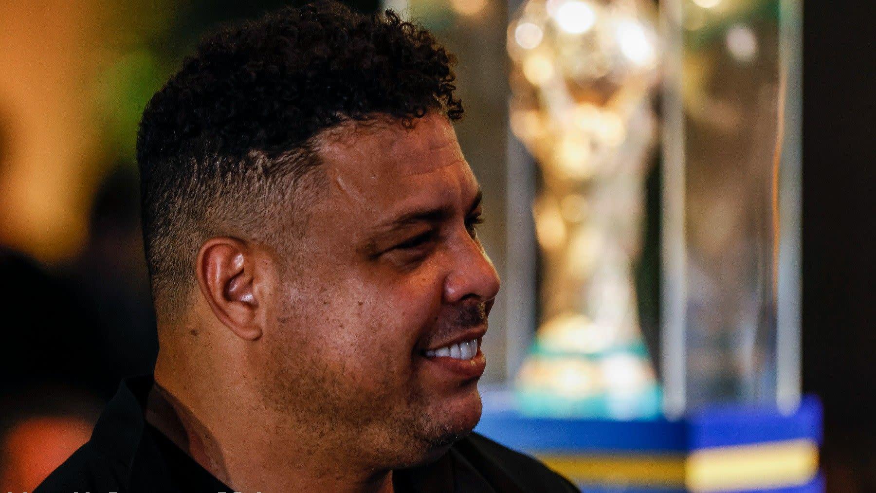 Ronaldo Nazario đổi cổ phần Real Valladolid để giải quyết nợ cá nhân