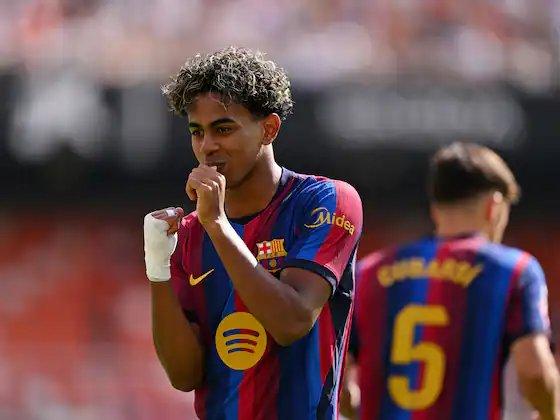 Kỷ lục vô tiền khoáng hậu vượt mặt Messi và Ronaldo