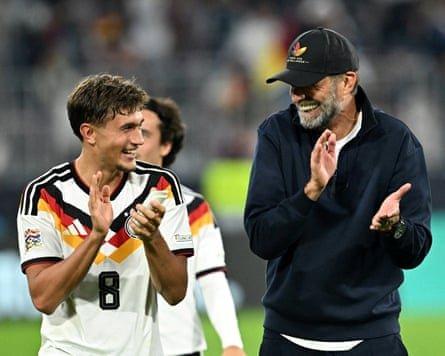 Jürgen Klopp giành chiến thắng đầu tiên cùng ĐT Đức