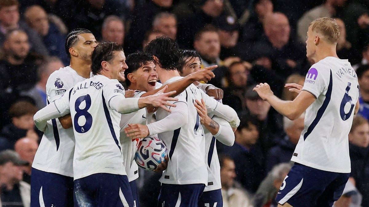Tottenham phá dớp lịch sử và khẳng định dấu ấn Roberto De Zerbi
