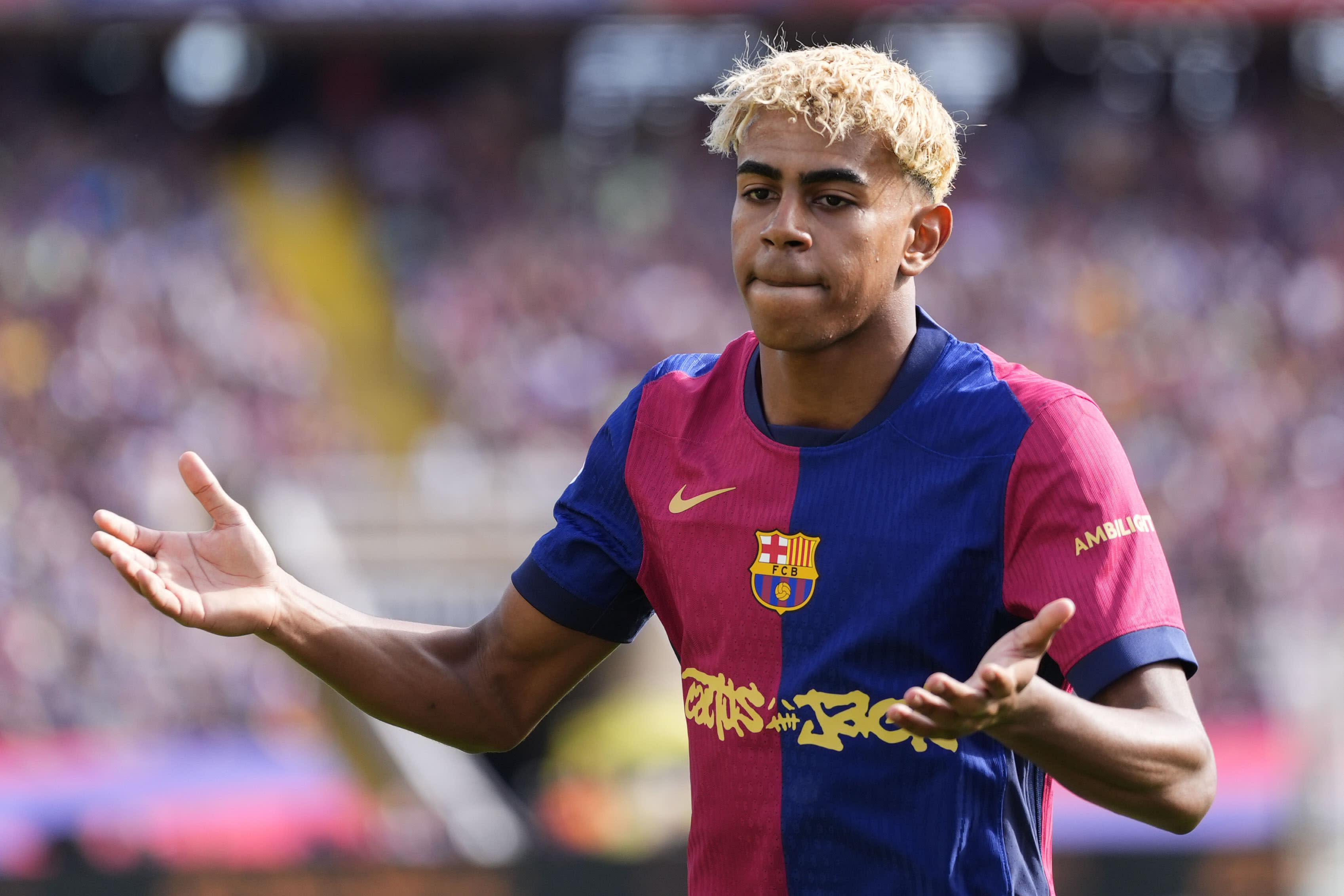 Lamine Yamal đưa ra yêu cầu về hợp đồng gia hạn với Barcelona