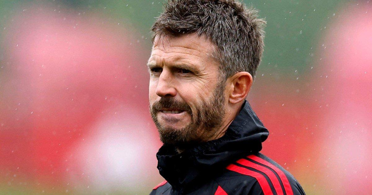 Michael Carrick chịu áp lực cực lớn tại Man Utd