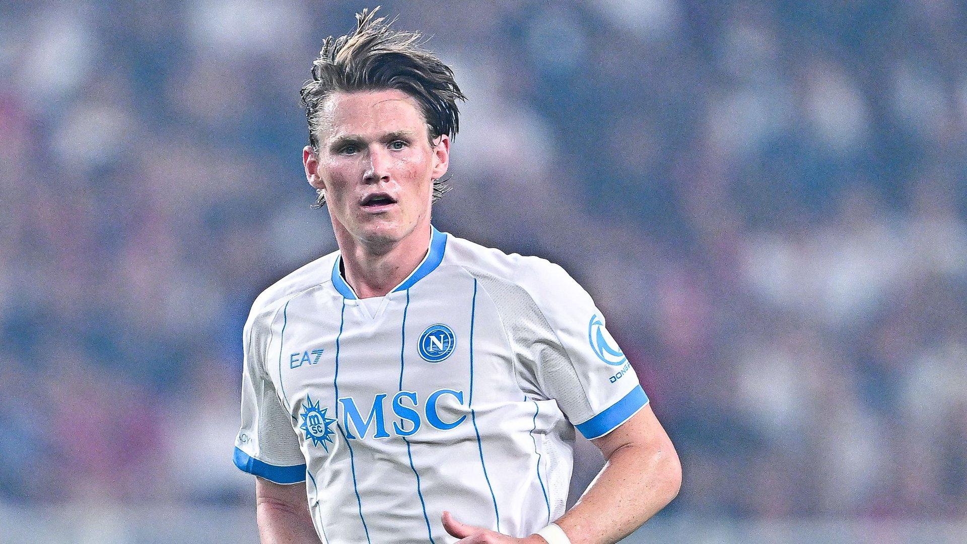 McTominay vượt qua ca phẫu thuật tim, sẵn sàng tái xuất cùng Napoli