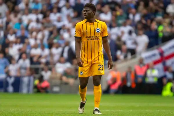 Manchester City đối đầu Man United trong cuộc chiến chuyển nhượng 120 triệu euro giành ngôi sao Premier League