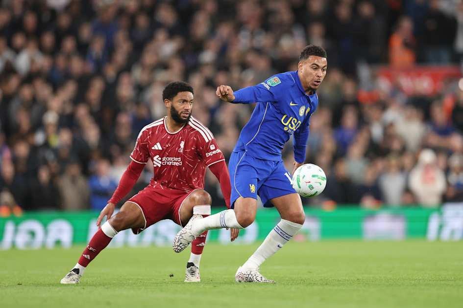 Liverpool hạ Chelsea sau loạt đấu súng cân não tại Anfield