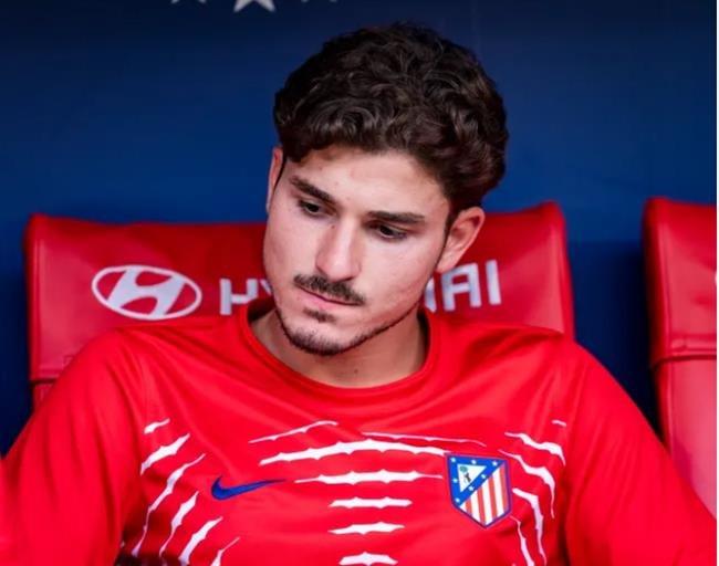 Tranh chấp nội bộ và giới hạn quyền lực của FIFA