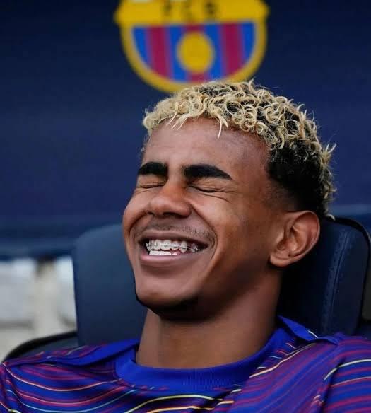 Lamine Yamal có đang noi gương Vinicius trên sân cỏ?