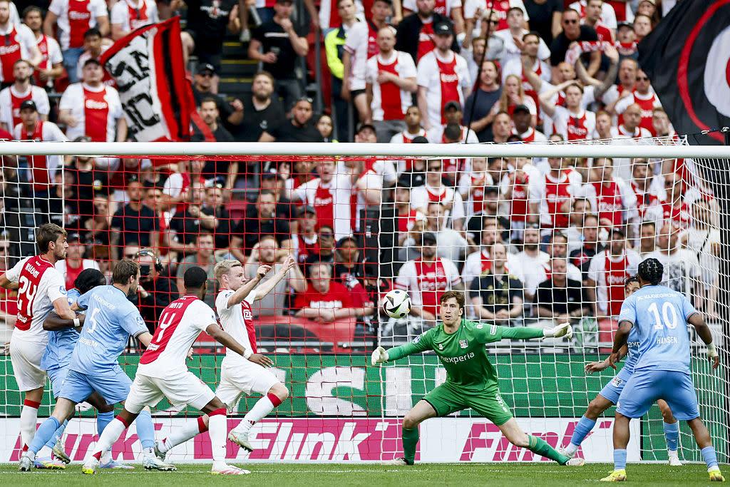 🚨 TIN SỐC: Sunderland đạt thỏa thuận chiêu mộ thủ môn Hà Lan làm số 1 mới