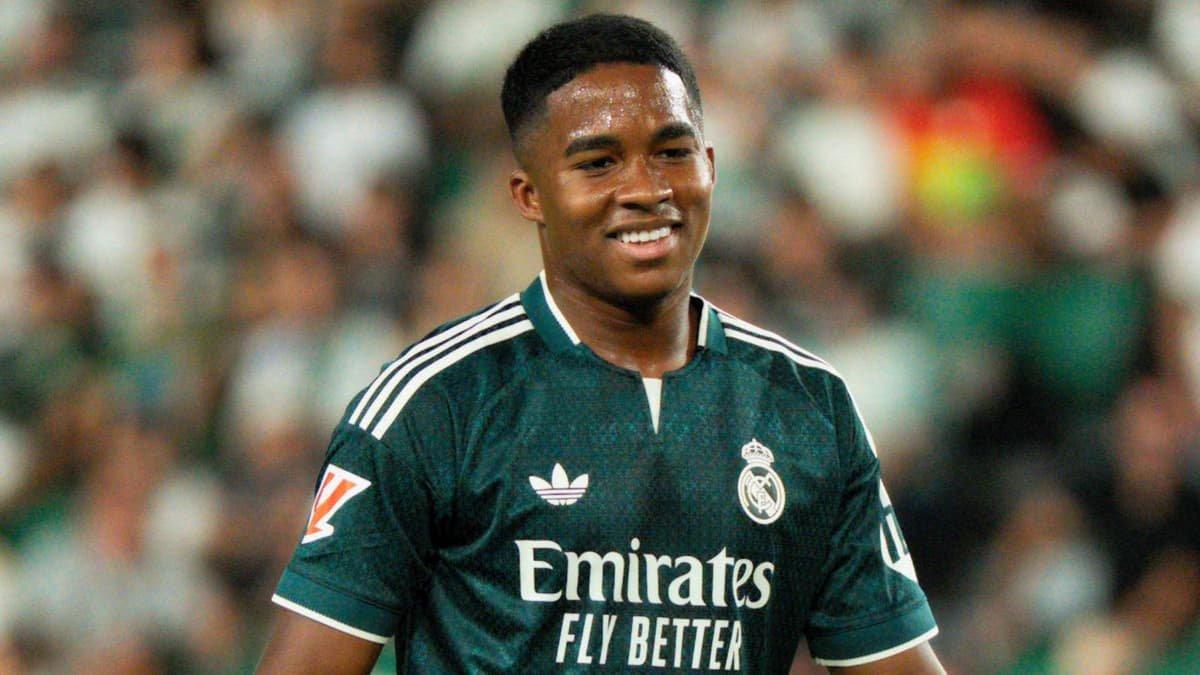 Thần đồng Endrick rời Real Madrid tìm bến đỗ mới